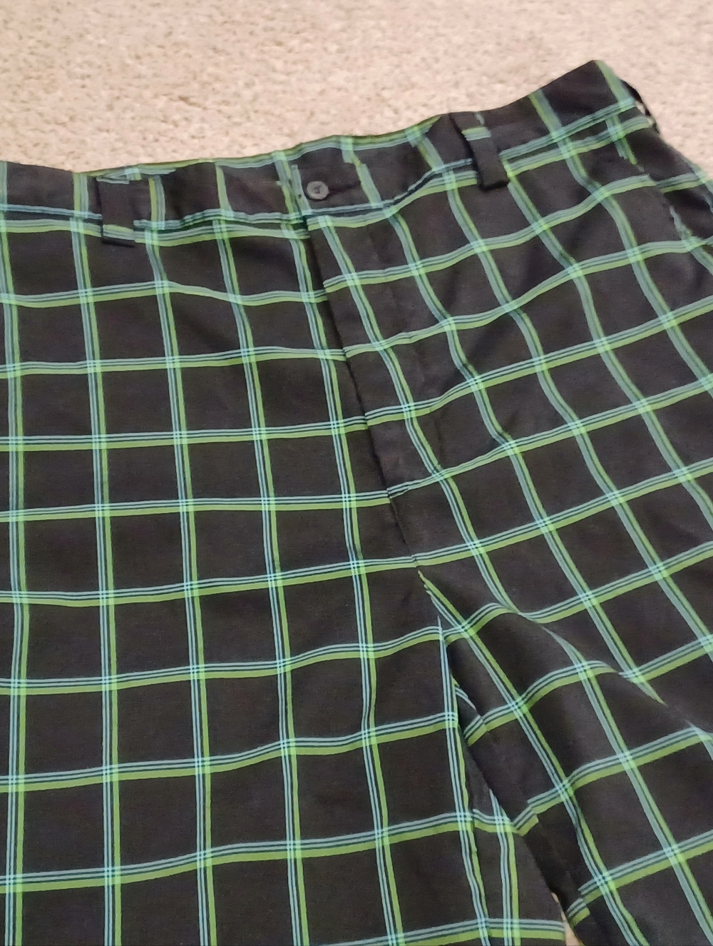 Snake Eyes Players Collection Black & Green Plaid Shorts  Mens Size 36